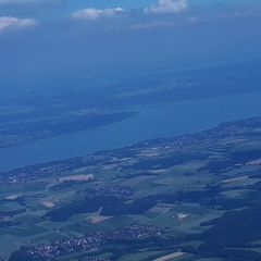 Flugwegposition um 14:09:20: Aufgenommen in der Nähe von Landsberg am Lech, Deutschland in 2126 Meter